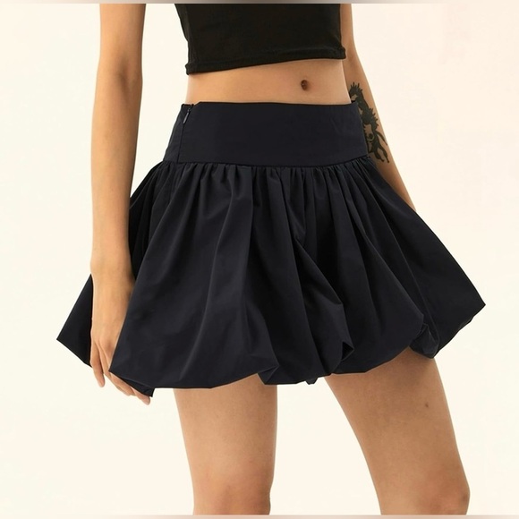PROJECT REBEL Bubble Hem Mini Pleated Skirt - Picture 1 of 10
